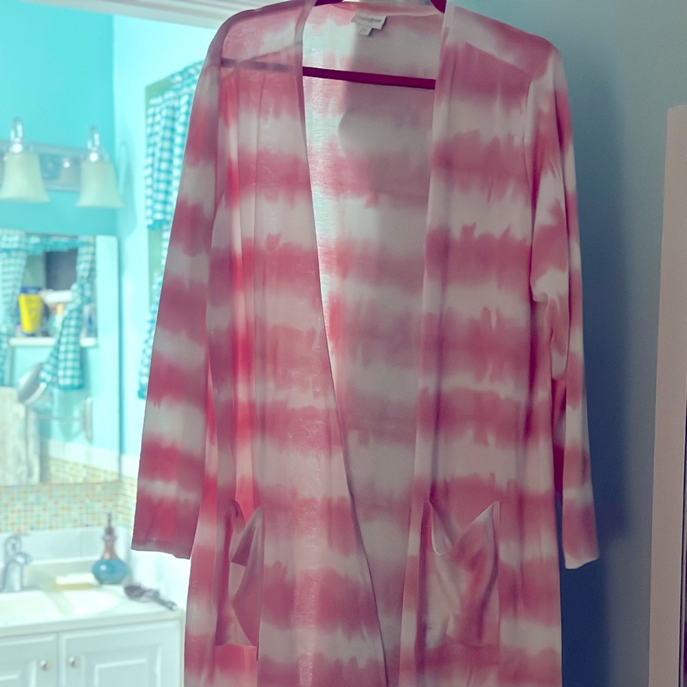 GENTLY LOVED PINK TYE DYE STYLE LULAROE COVERUP/SWEATER